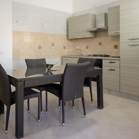 Apartment Enea Pompei Bagian luar foto